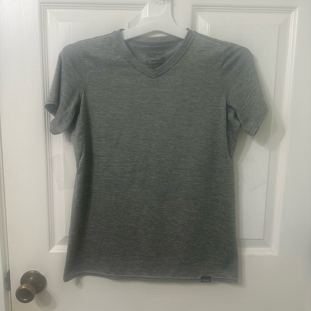 Patagonia Capilene Daily Baselayer Gray V-Neck T-Shirt
